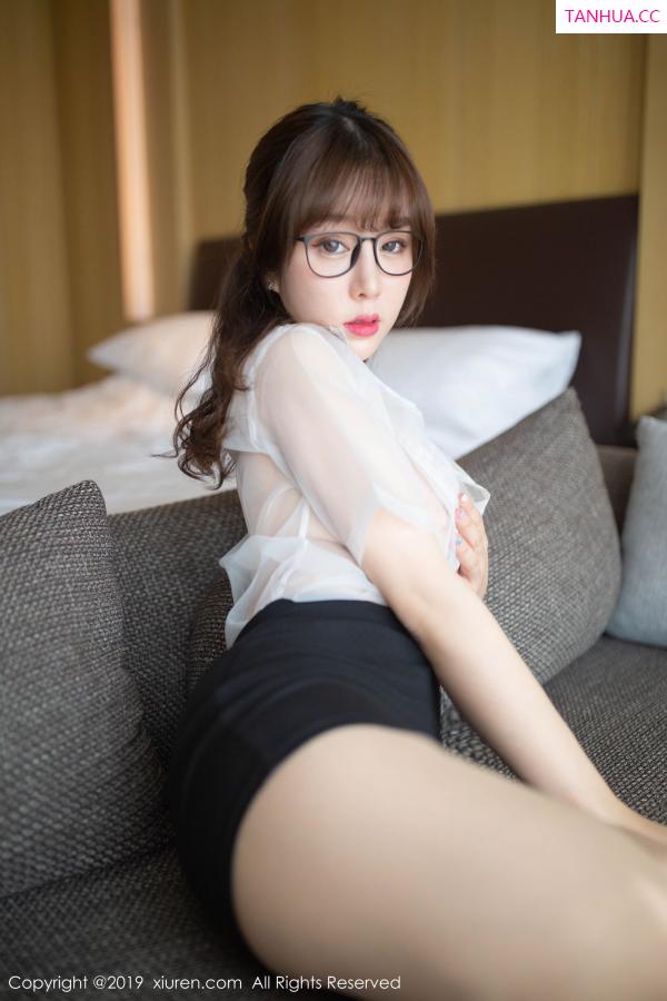 王语纯 王雨纯 [XIUREN]高清写真图 2019.06.14 王雨纯第3张图片